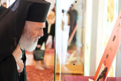 Vernisajul expoziției „Inscripții creștine în emisiuni monetare (sec. IV – XXI)“ – fotografia 19