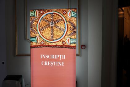 Vernisajul expoziției „Inscripții creștine în emisiuni monetare (sec. IV – XXI)“ – fotografia 57