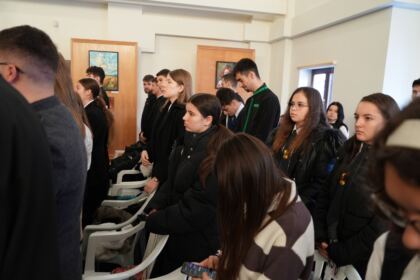Simpozion interseminarial şi expoziţie la Muzeul eparhial din Galaţi – fotografia 24