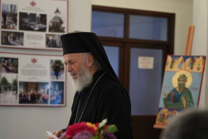 Simpozion interseminarial şi expoziţie la Muzeul eparhial din Galaţi – fotografia 31
