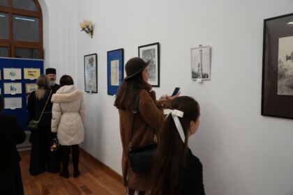 Ediţia a III-a a Expoziţiei de icoane „Apostolat la Dunărea de Jos“ – fotografia 13