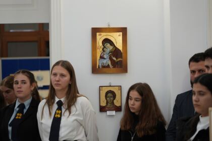 Ediţia a III-a a Expoziţiei de icoane „Apostolat la Dunărea de Jos“ – fotografia 37