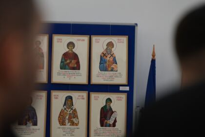 Ediţia a III-a a Expoziţiei de icoane „Apostolat la Dunărea de Jos“ – fotografia 51