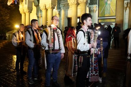 Tradiţionalul pelerinaj al luminii la Galaţi – fotografia 4
