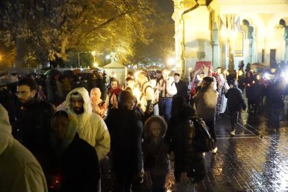 Tradiţionalul pelerinaj al luminii la Galaţi – fotografia 11