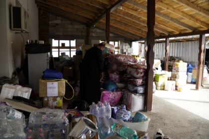 Arhiepiscopia Romanului şi Bacăului a trimis ajutoare în zona sinistrată – fotografia 20