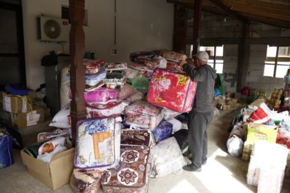 Arhiepiscopia Romanului şi Bacăului a trimis ajutoare în zona sinistrată – fotografia 24