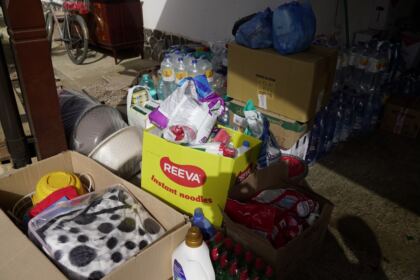 Arhiepiscopia Romanului şi Bacăului a trimis ajutoare în zona sinistrată – fotografia 38
