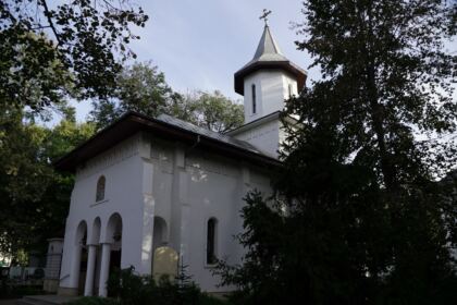 Revedere după trei decenii la Seminarul Teologic „Sf. Andrei“ din Galaţi – fotografia 1