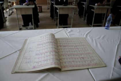 Revedere după trei decenii la Seminarul Teologic „Sf. Andrei“ din Galaţi – fotografia 67