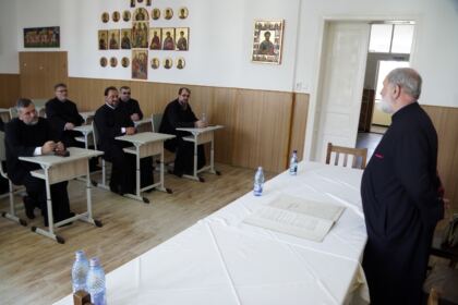 Revedere după trei decenii la Seminarul Teologic „Sf. Andrei“ din Galaţi – fotografia 68