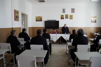 Revedere după trei decenii la Seminarul Teologic „Sf. Andrei“ din Galaţi – fotografia 72