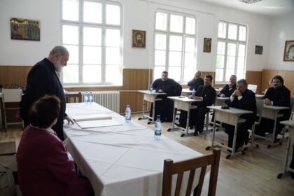Revedere după trei decenii la Seminarul Teologic „Sf. Andrei“ din Galaţi – fotografia 74