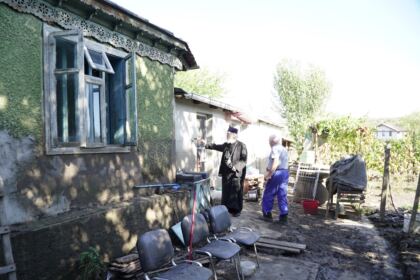 Lemne de fag oferite sinistraţilor din judeţul Galaţi – fotografia 27