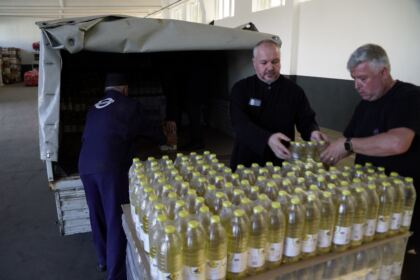 Un nou sprijin pentru sinistraţi din partea la Mănăstirii Hadâmbu – fotografia 14