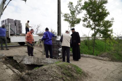 Un nou transport cu sobe a ajuns la sinitraţii din judeţul Galaţi – fotografia 46