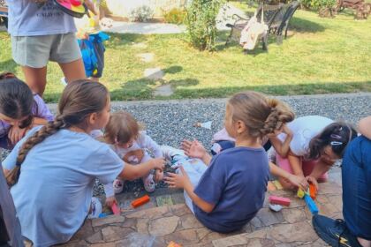Activități de vacanță pentru 50 de copii din două parohii gălățene – fotografia 5
