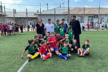 Tabăra de vară „Credință, sport și comuniune“ în Parohia Vameș – fotografia 9