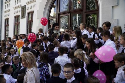 Seminarul Teologic gălăţean şi-a deschis porţile pentru un nou an şcolar – fotografia 23