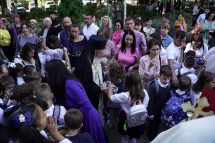 Seminarul Teologic gălăţean şi-a deschis porţile pentru un nou an şcolar – fotografia 28