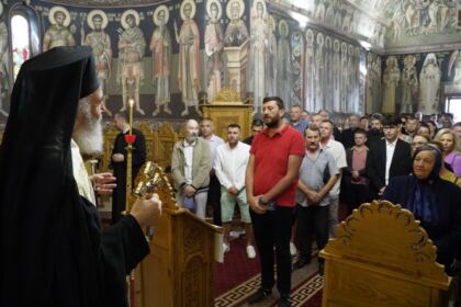 Seminarul Teologic gălăţean şi-a deschis porţile pentru un nou an şcolar – fotografia 29