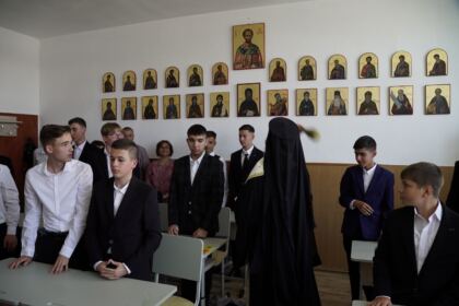 Seminarul Teologic gălăţean şi-a deschis porţile pentru un nou an şcolar – fotografia 50