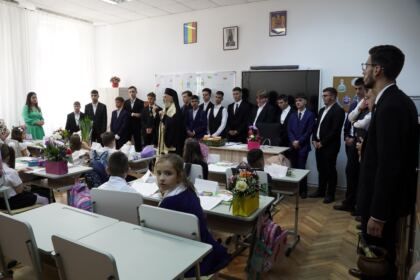 Seminarul Teologic gălăţean şi-a deschis porţile pentru un nou an şcolar – fotografia 53
