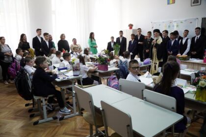 Seminarul Teologic gălăţean şi-a deschis porţile pentru un nou an şcolar – fotografia 54