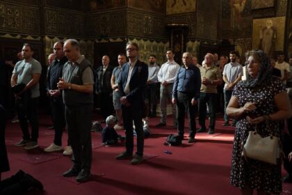 Rugăciune şi solidaritate frăţească în vreme de grea încercare – fotografia 4