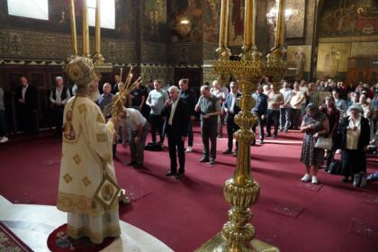 Rugăciune şi solidaritate frăţească în vreme de grea încercare – fotografia 9