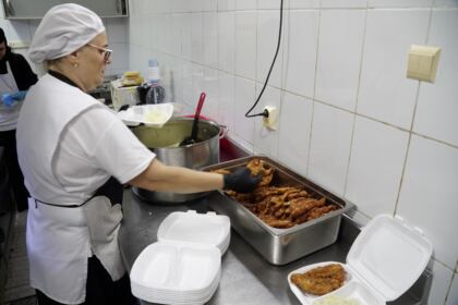 Rugăciune şi solidaritate frăţească în vreme de grea încercare – fotografia 10