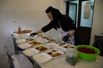 Rugăciune şi solidaritate frăţească în vreme de grea încercare – fotografia 13