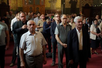 Rugăciune şi solidaritate frăţească în vreme de grea încercare – fotografia 30
