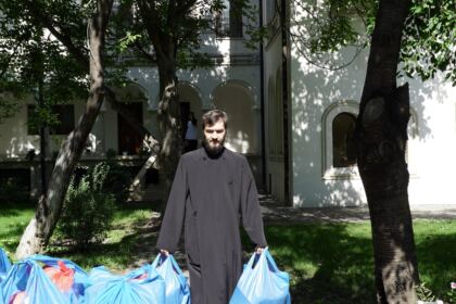 Rugăciune şi solidaritate frăţească în vreme de grea încercare – fotografia 44