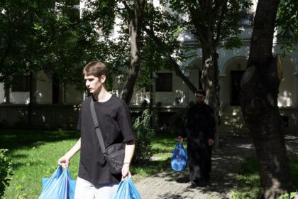 Rugăciune şi solidaritate frăţească în vreme de grea încercare – fotografia 45