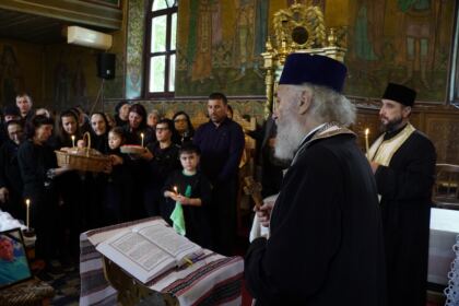 Solidaritate creştină susţinută constant pentru ajutorarea sinistraţilor – fotografia 18