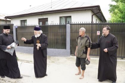 Solidaritate creştină susţinută constant pentru ajutorarea sinistraţilor – fotografia 25