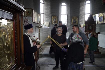 Solidaritate creştină susţinută constant pentru ajutorarea sinistraţilor – fotografia 41