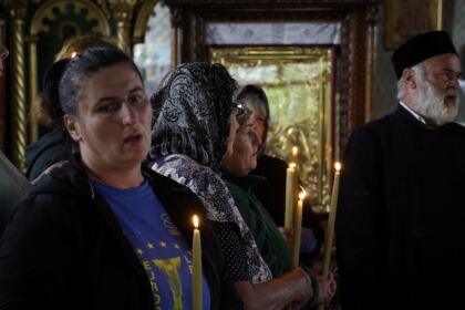 Solidaritate creştină susţinută constant pentru ajutorarea sinistraţilor – fotografia 44