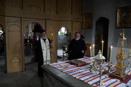 Solidaritate creştină susţinută constant pentru ajutorarea sinistraţilor – fotografia 53