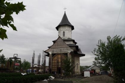 Solidaritate creştină susţinută constant pentru ajutorarea sinistraţilor – fotografia 61