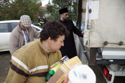 Solidaritate creştină susţinută constant pentru ajutorarea sinistraţilor – fotografia 70