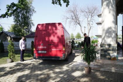 Programe şi acţiuni susţinute cu mare implicare de Biserică pentru ajutorarea sinistraţilor – fotografia 6