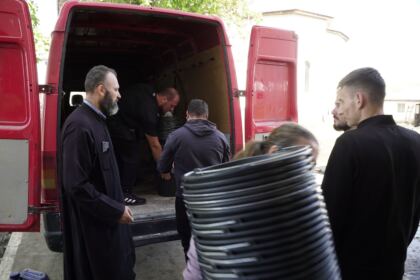 Programe şi acţiuni susţinute cu mare implicare de Biserică pentru ajutorarea sinistraţilor – fotografia 23