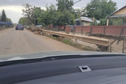 Programe şi acţiuni susţinute cu mare implicare de Biserică pentru ajutorarea sinistraţilor – fotografia 7