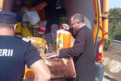 Programe şi acţiuni susţinute cu mare implicare de Biserică pentru ajutorarea sinistraţilor – fotografia 25
