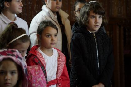 Împlemetarea programul social-filantropic eparhial „Ne înnoim pentru a merge la şcoală“ – fotografia 33