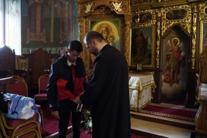Împlemetarea programul social-filantropic eparhial „Ne înnoim pentru a merge la şcoală“ – fotografia 50