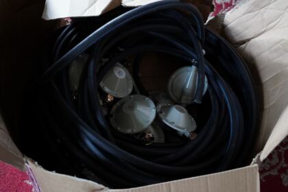Ajutoare oferite constant de Biserică copiilor şi familiilor sinistrate – fotografia 24
