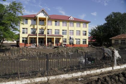 Ajutoare oferite constant de Biserică copiilor şi familiilor sinistrate – fotografia 66